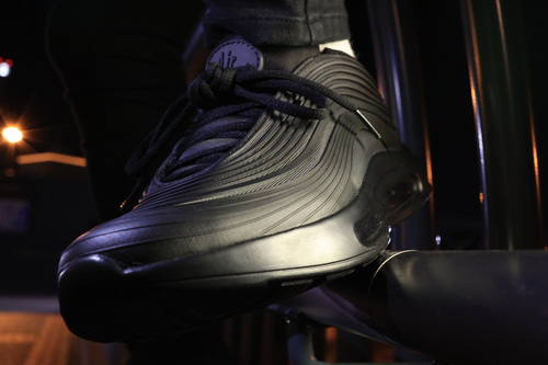 W-series QSA-2103 Black